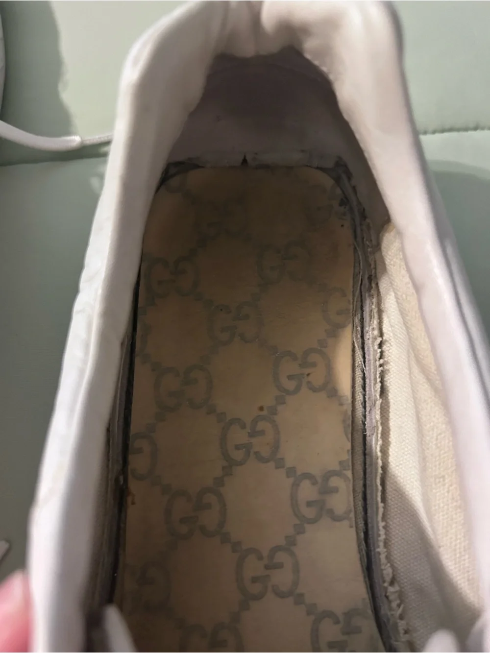 Vintage Gucci Men’s White and Brown GG Canvas Low-Top driving sneakers,